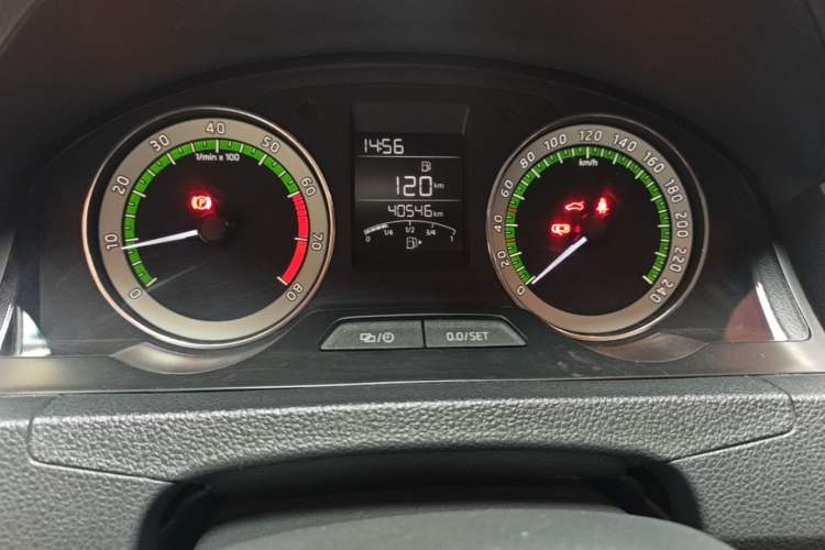Used Skoda Rapid 2019 1.5L Manual Comfort Edition China VI Standard Instrument Cluster