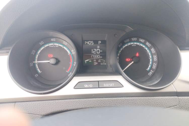 Used Skoda Rapid 2019 Revised Version 1.5L Automatic Standard Edition China VI Instrument Cluster