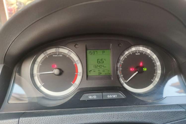 Used Skoda Rapid 2019 Revised Version 1.5L Automatic Standard Edition China VI Instrument Cluster