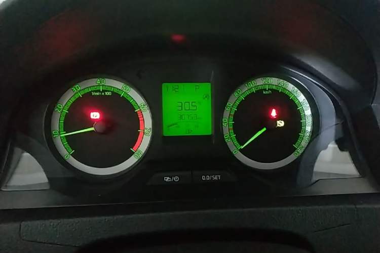 Used Skoda Rapid 2019 Revised Version 1.5L Automatic Standard Edition China VI Instrument Cluster