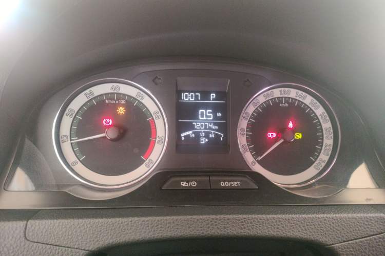 Used Skoda Rapid 2019 1.5L Automatic Comfort Edition China V Standard Instrument Cluster
