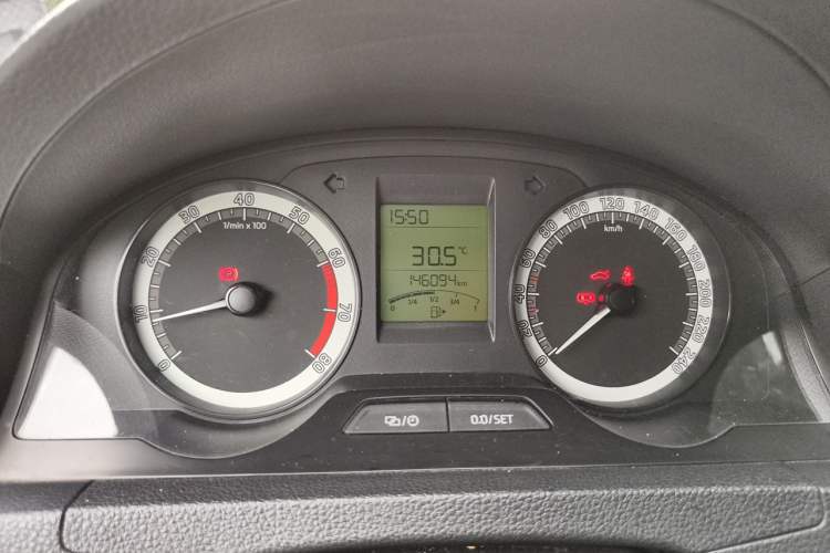 Used Skoda Rapid 2019 1.5L Manual Entry-Level Version Instrument Cluster