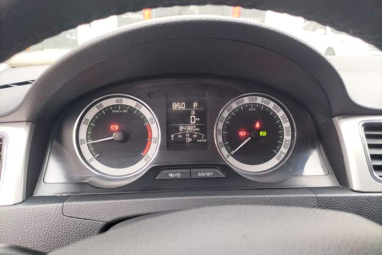 Used Skoda Rapid 2019 1.5L Automatic Comfort Edition China V Standard Instrument Cluster