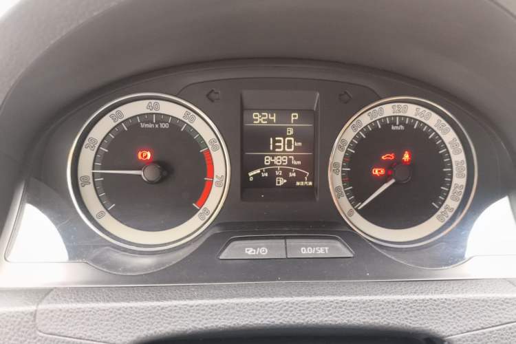 Used Skoda Rapid 2019 1.5L Automatic Comfort Edition China V Standard Instrument Cluster