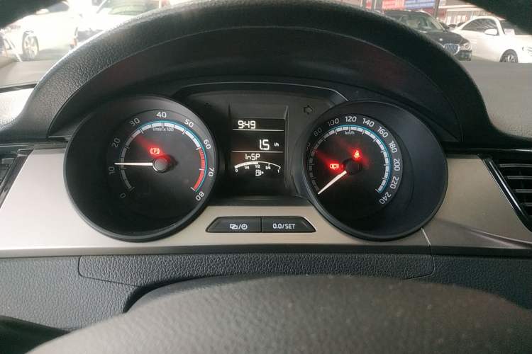 Used Skoda Rapid 2019 Revised Version 1.5L Manual Standard Edition China VI Instrument Cluster