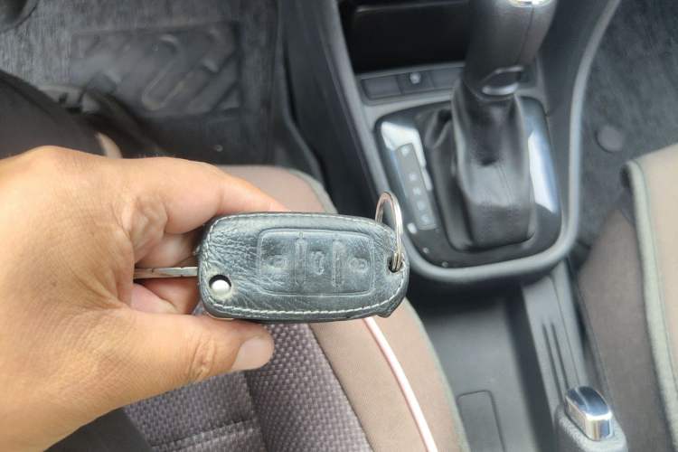 Used Skoda Rapid 2019 1.5L Automatic Standard Edition Interior 1