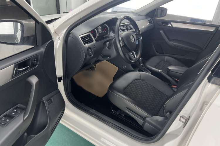 Used Skoda Rapid 2019 1.5L Automatic Comfort Edition China V Standard Interior 2