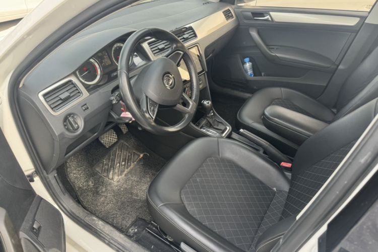 Used Skoda Rapid 2019 1.5L Automatic Comfort Edition China V Standard Interior 3