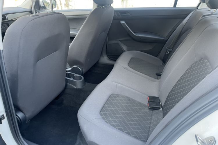 Used Skoda Rapid 2019 Revised Version 1.5L Manual Standard Edition China VI Interior 4