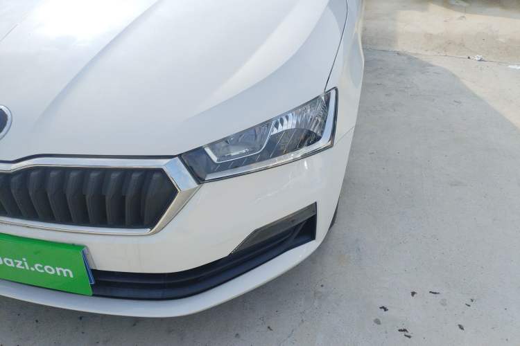 Used Skoda Rapid 2019 Revised Version 1.5L Automatic Standard Edition China VI Left Front Headlight