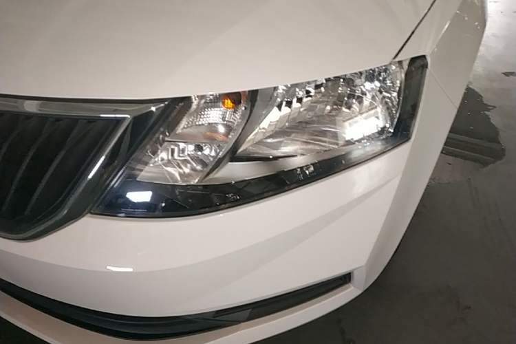 Used Skoda Rapid 2019 Revised Version 1.5L Automatic Standard Edition China VI Left Front Headlight