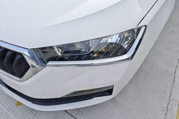 Used Skoda Rapid 2019 Revised Version 1.5L Manual Entry-Level Edition China VI Left Front Headlight