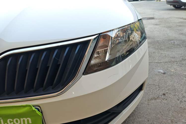 Used Skoda Rapid 2019 Revised Version 1.5L Automatic Standard Edition China VI Left Front Headlight