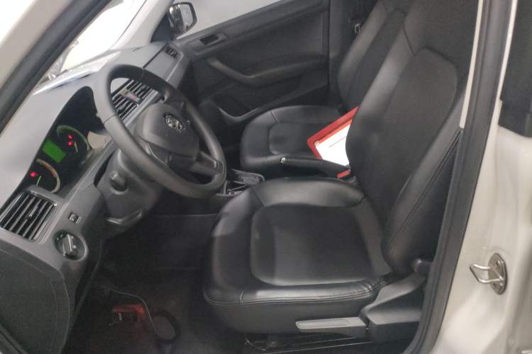 Used Skoda Rapid 2019 1.5L Automatic Standard Edition Left Front Seat