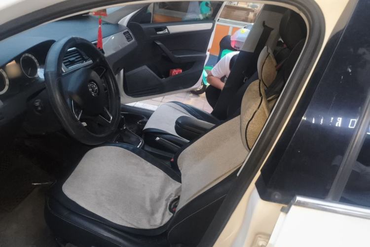 Used Skoda Rapid 2019 1.5L Automatic Comfort Edition China VI Standard Left Front Seat