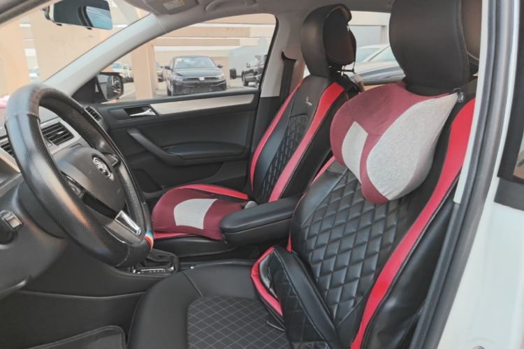 Used Skoda Rapid 2019 1.5L Automatic Comfort Edition China VI Standard Left Front Seat
