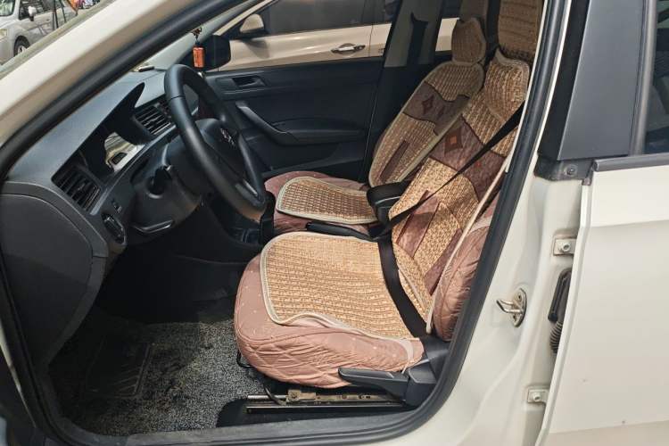 Used Skoda Rapid 2019 1.5L Manual Entry-Level Version Left Front Seat