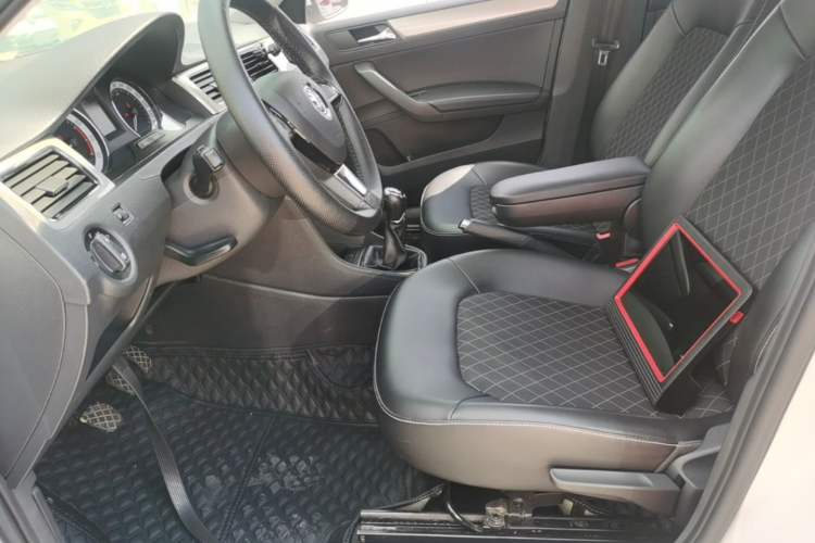 Used Skoda Rapid 2019 1.5L Manual Comfort Edition China VI Standard Left Front Seat
