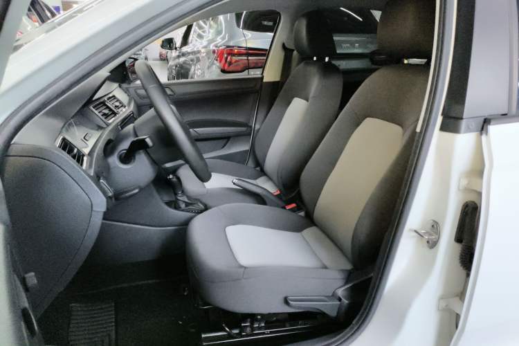Used Skoda Rapid 2019 1.5L Automatic Standard Edition Left Front Seat
