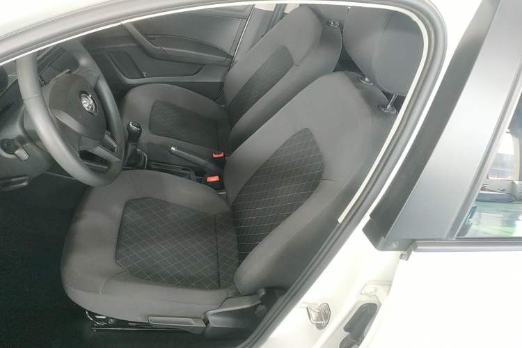 Used Skoda Rapid 2019 Revised Version 1.5L Manual Standard Edition China VI Left Front Seat