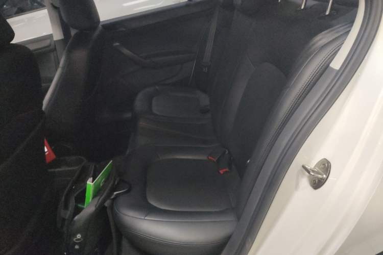 Used Skoda Rapid 2019 1.5L Automatic Standard Edition Left Rear Seat