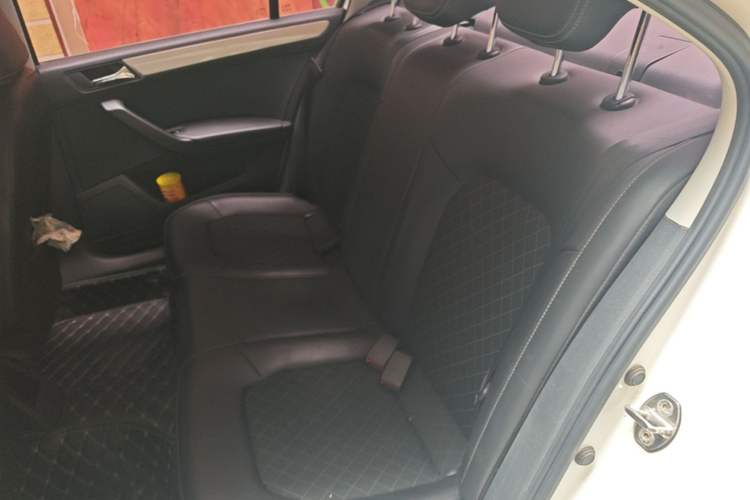 Used Skoda Rapid 2019 1.5L Manual Comfort Edition China VI Standard Left Rear Seat