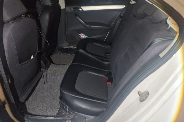 Used Skoda Rapid 2019 1.5L Manual Comfort Edition China VI Standard Left Rear Seat
