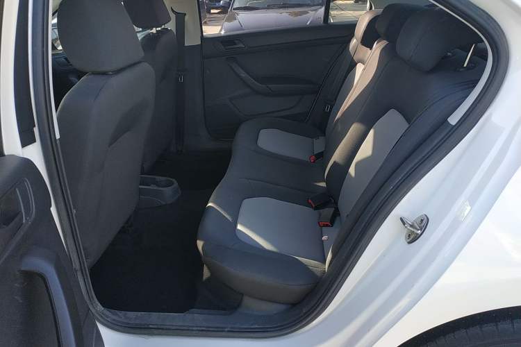 Used Skoda Rapid 2019 Revised Version 1.5L Manual Standard Edition China VI Left Rear Seat