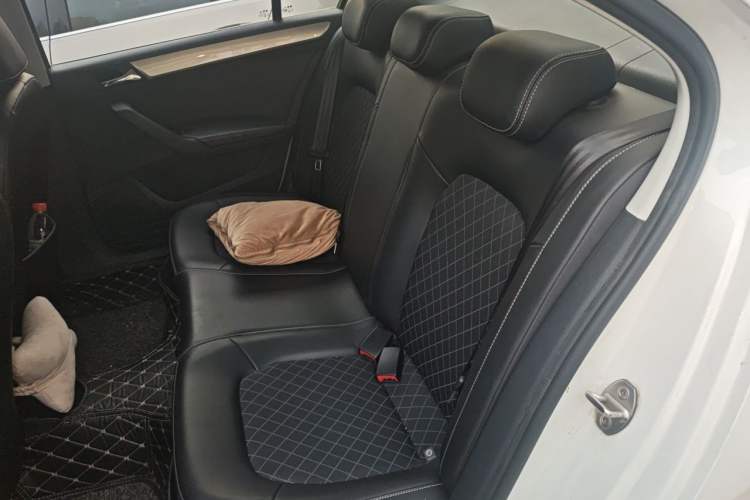Used Skoda Rapid 2019 1.5L Automatic Comfort Edition China V Standard Left Rear Seat