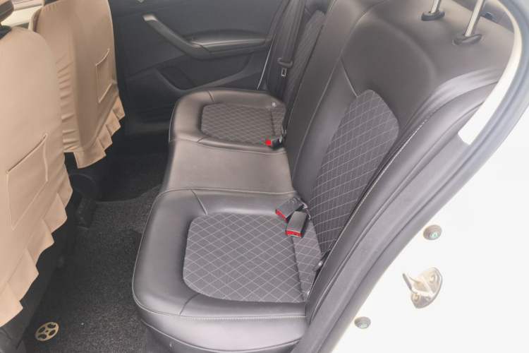 Used Skoda Rapid 2019 1.5L Automatic Comfort Edition China V Standard Left Rear Seat