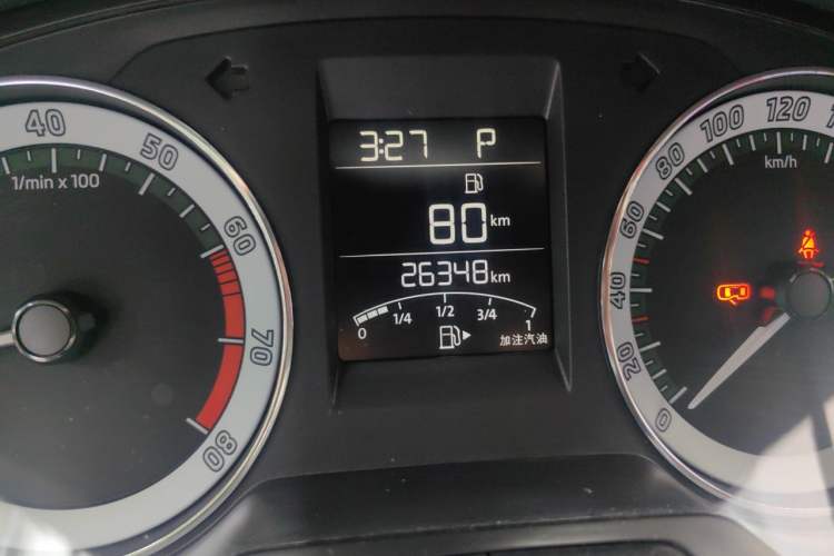Used Skoda Rapid 2019 1.5L Automatic Comfort Edition China VI Standard Odometer Close Up