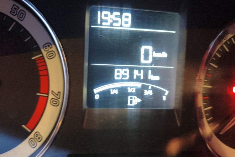 Used Skoda Rapid 2019 1.5L Manual Comfort Edition China V Standard Odometer Close Up