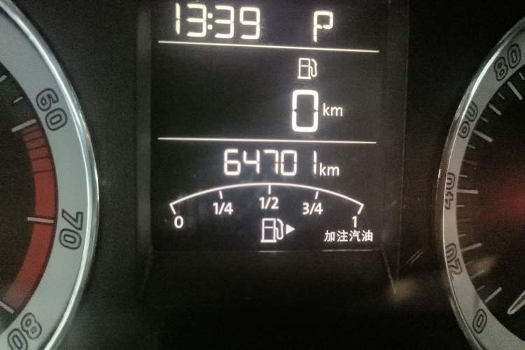 Used Skoda Rapid 2019 1.5L Automatic Comfort Edition China VI Standard Odometer Close Up