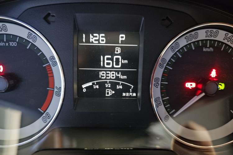 Used Skoda Rapid 2019 1.5L Automatic Comfort Edition China VI Standard Odometer Close Up