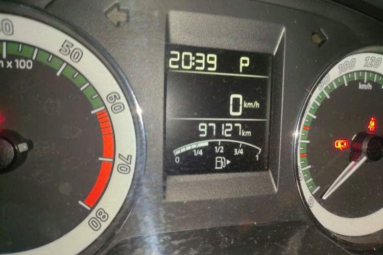 Used Skoda Rapid 2019 1.5L Automatic Comfort Edition China V Standard Odometer Close Up