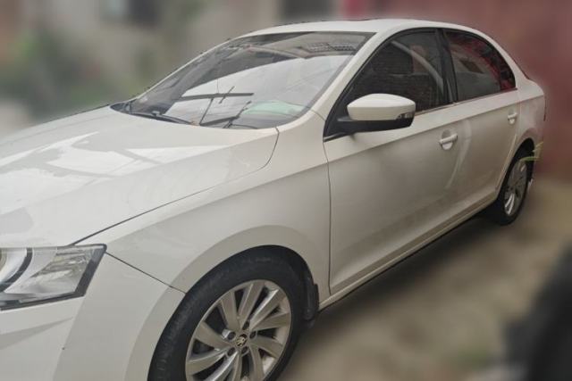 Skoda Rapid 2019 1.5L Automatic Comfort Edition China VI Standard مستعملة