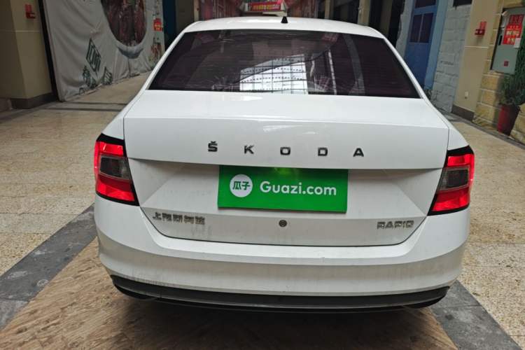 Used Skoda Rapid 2019 1.5L Manual Comfort Edition China VI Standard Rear