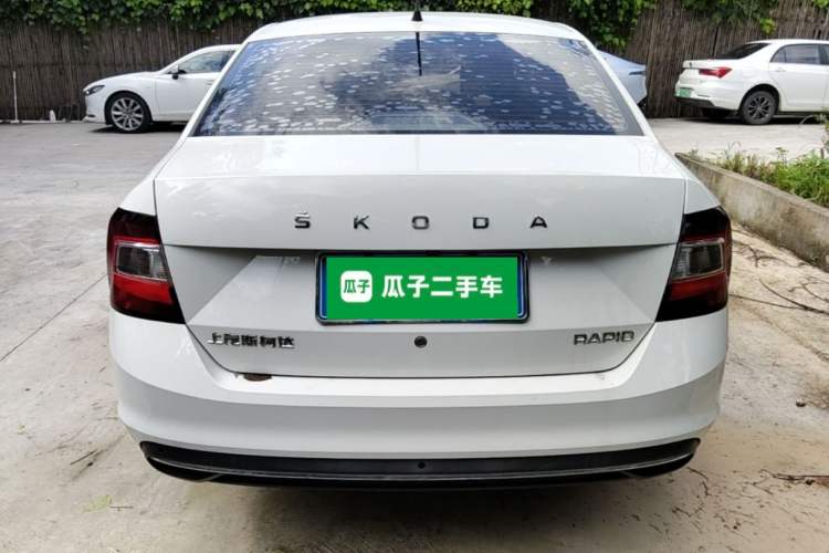Used Skoda Rapid 2019 1.5L Automatic Comfort Edition China VI Standard Rear