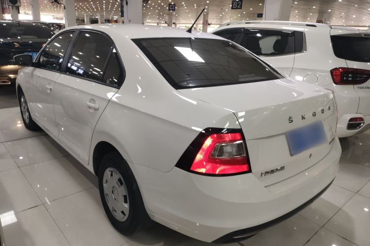 Used Skoda Rapid 2019 1.5L Automatic Standard Edition Rear Left 45 Deg