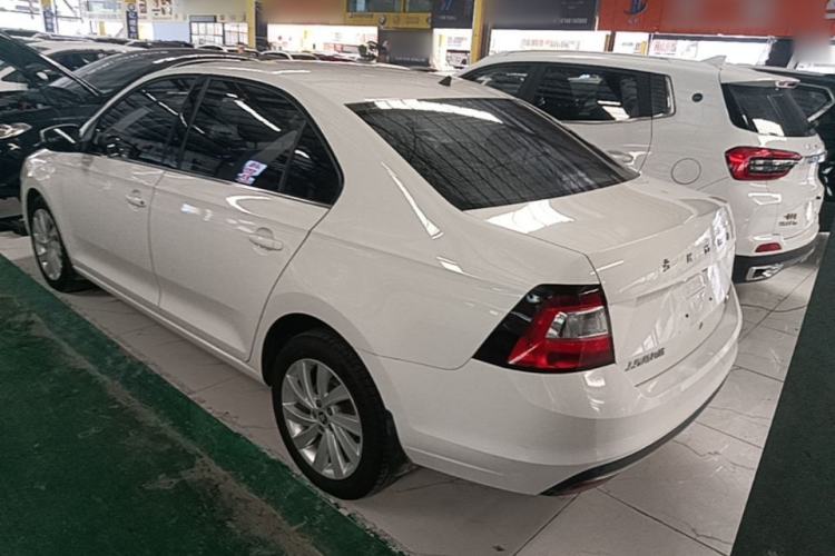 Used Skoda Rapid 2019 1.5L Automatic Comfort Edition China VI Standard Rear Left 45 Deg