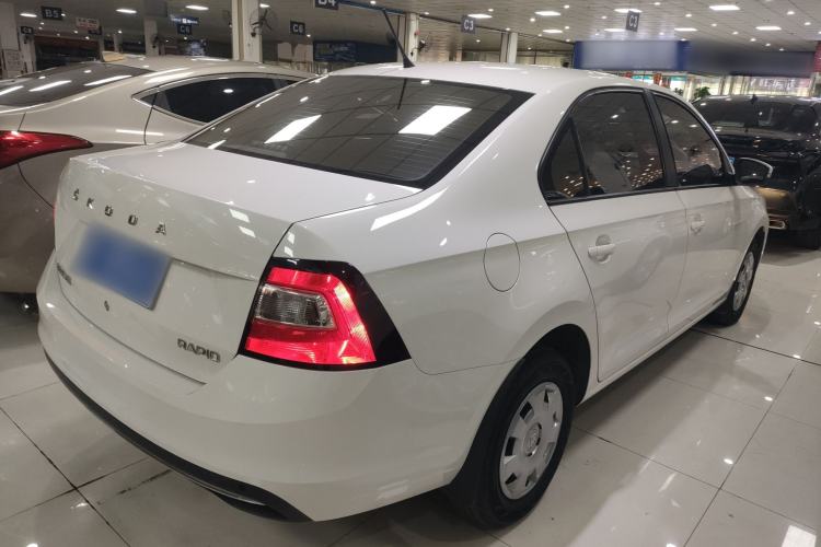 Used Skoda Rapid 2019 1.5L Automatic Standard Edition Rear Right 45 Deg
