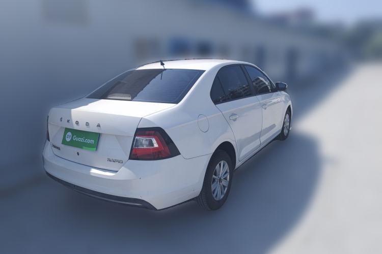 Used Skoda Rapid 2019 1.5L Automatic Standard Edition Rear Right 45 Deg