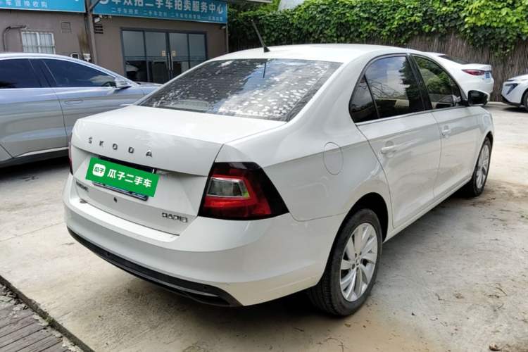 Used Skoda Rapid 2019 1.5L Automatic Comfort Edition China VI Standard Rear Right 45 Deg