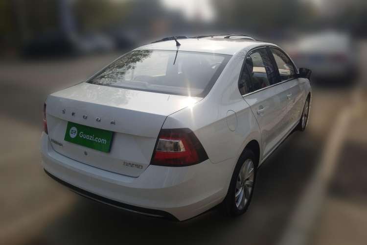 Used Skoda Rapid 2019 1.5L Automatic Comfort Edition China VI Standard Rear Right 45 Deg