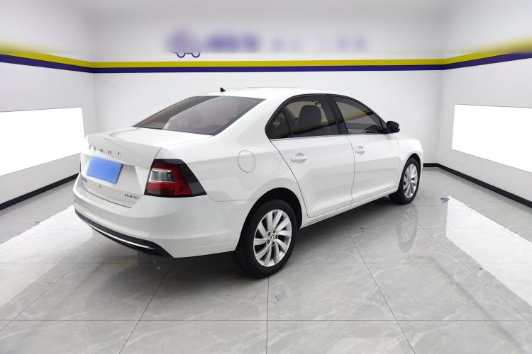 Used Skoda Rapid 2019 1.5L Automatic Comfort Edition China VI Standard Rear Right 45 Deg