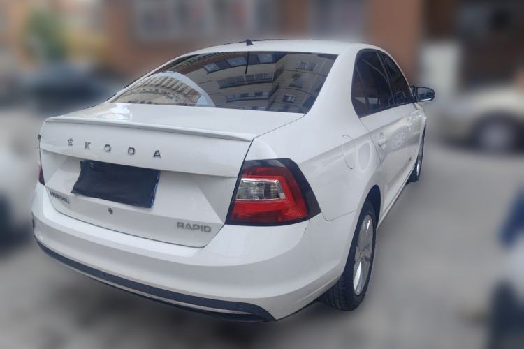 Used Skoda Rapid 2019 1.5L Automatic Comfort Edition China VI Standard Rear Right 45 Deg