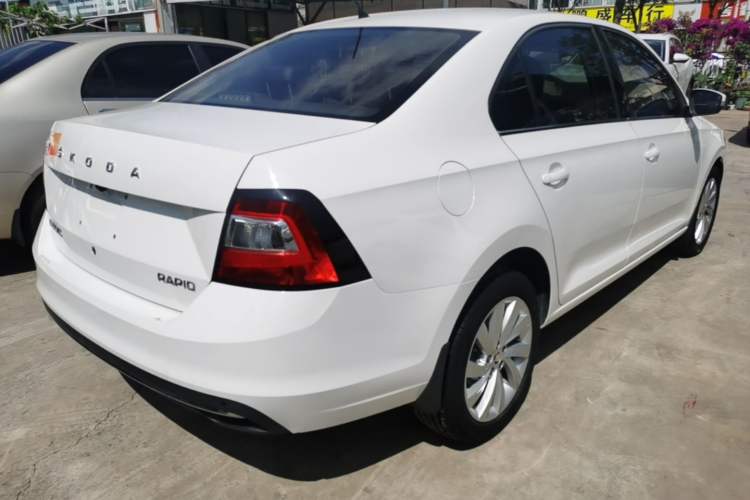 Used Skoda Rapid 2019 1.5L Manual Comfort Edition China VI Standard Rear Right 45 Deg