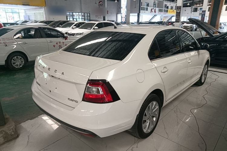 Used Skoda Rapid 2019 1.5L Automatic Comfort Edition China VI Standard Rear Right 45 Deg