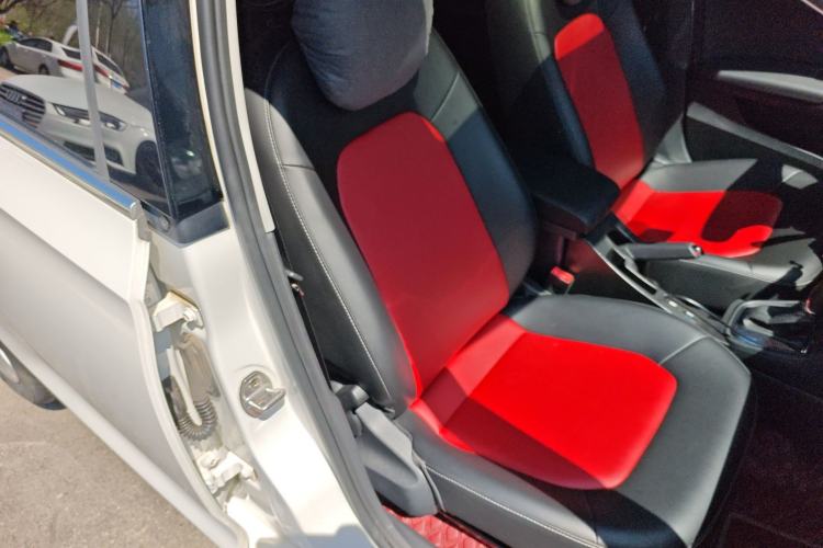 Used Skoda Rapid 2019 1.5L Automatic Comfort Edition China V Standard Right Front Seat