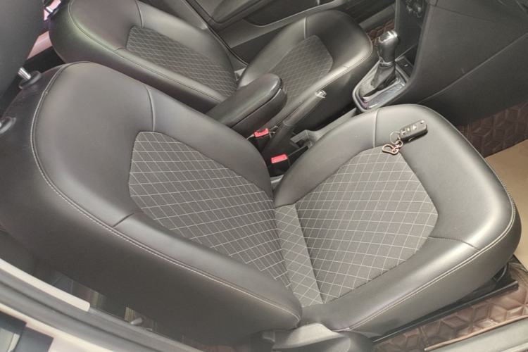 Used Skoda Rapid 2019 1.5L Automatic Comfort Edition China V Standard Right Front Seat